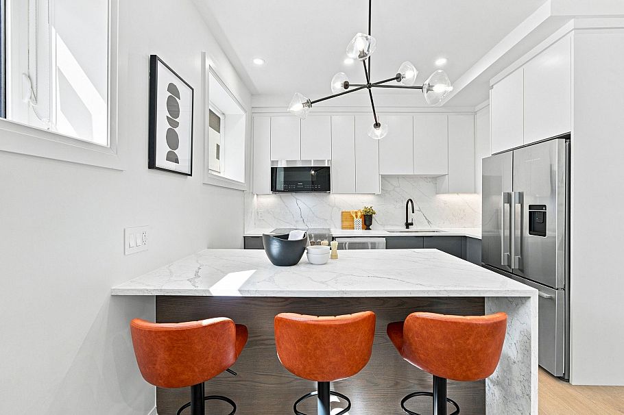 6170 Granville Street Vancouver, BC - 7