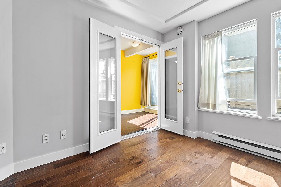 211 5723 Balsam Street Vancouver, BC - 6