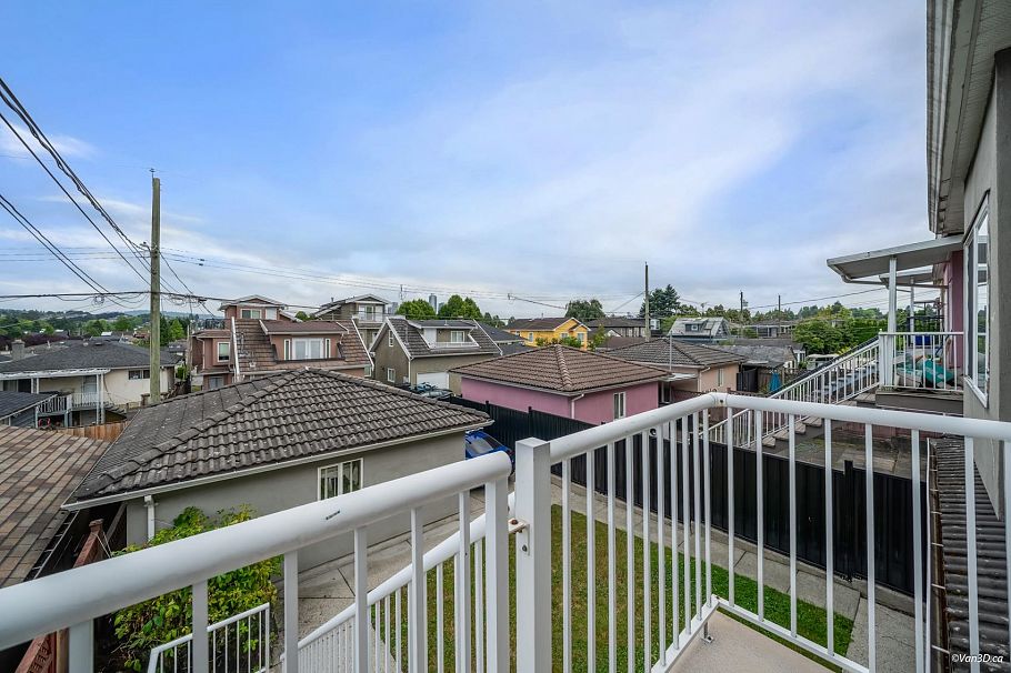 1140 Hazelton Street Vancouver, BC - 14