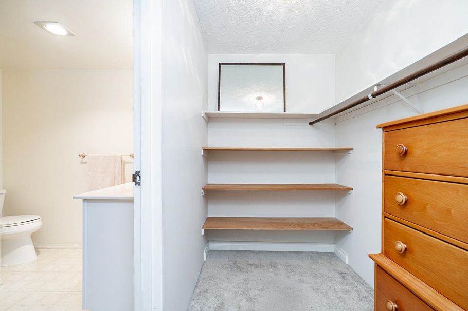 111 1777 West 13th Avenue Vancouver, BC - 8