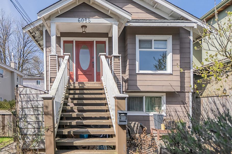 6085 Quebec Street Vancouver, BC - 2