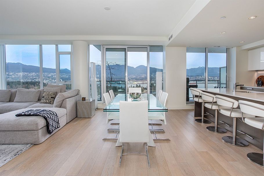 3101 1499 W Pender Street Vancouver, BC - 2