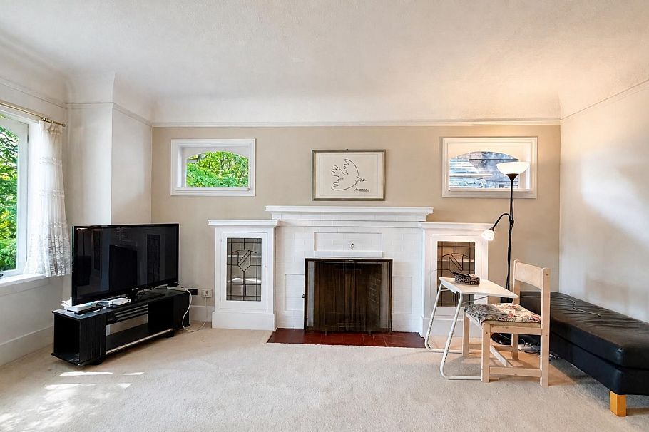 3847 W 23rd Avenue Vancouver, BC - 4