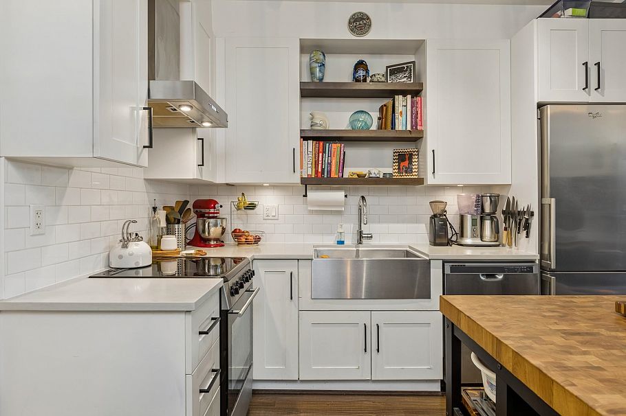50 433 Seymour River Place North Vancouver, BC - 14