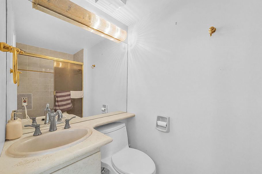 5985 Newton Wynd Vancouver, BC - 25