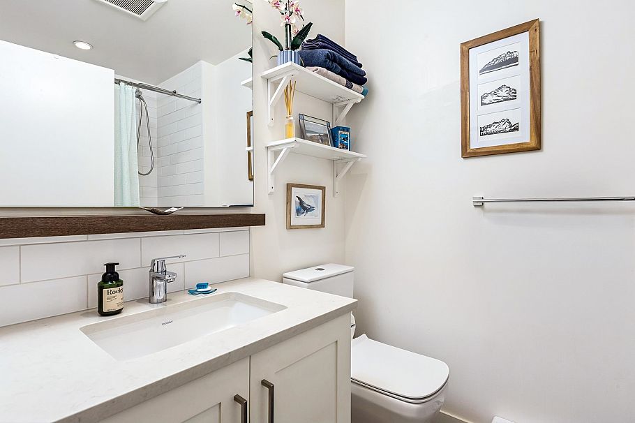 50 433 Seymour River Place North Vancouver, BC - 20