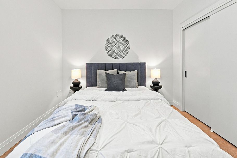6164 Granville Street Vancouver, BC - 12