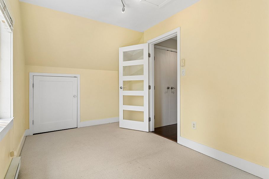908 W 21st Avenue Vancouver, BC - 20