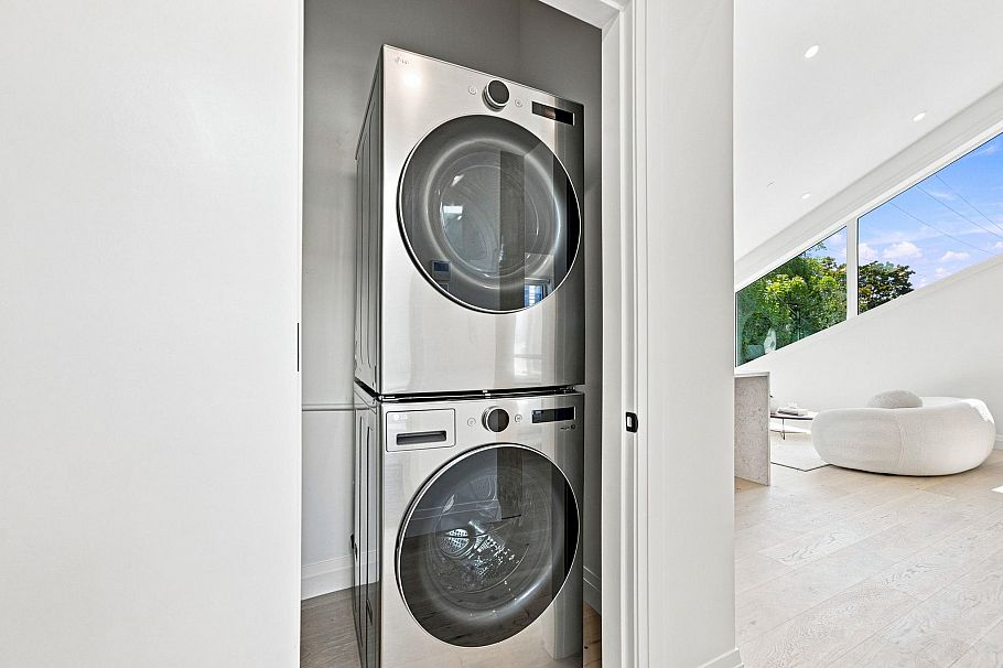 6168 Granville Street Vancouver, BC - 30
