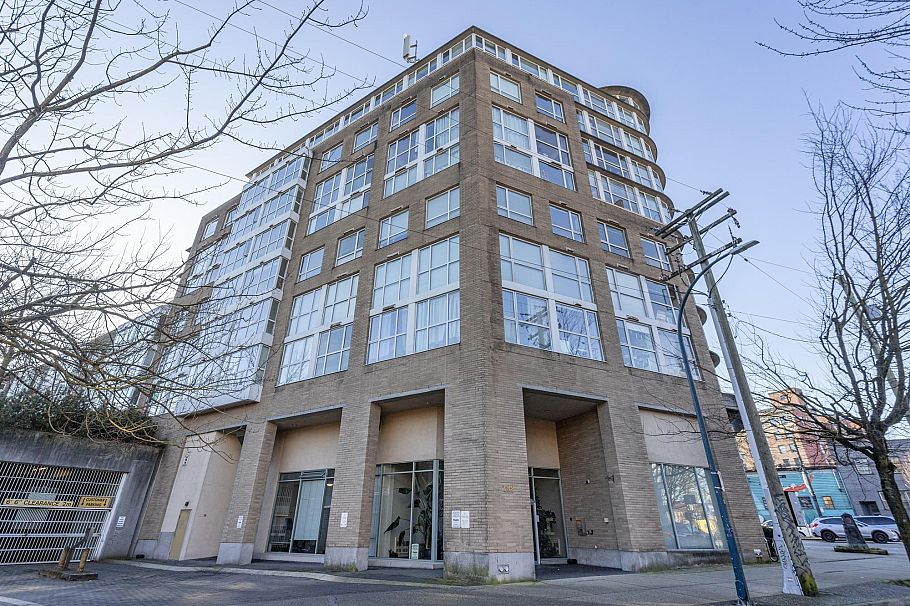 901 288 E 8th Avenue Vancouver, BC - 3