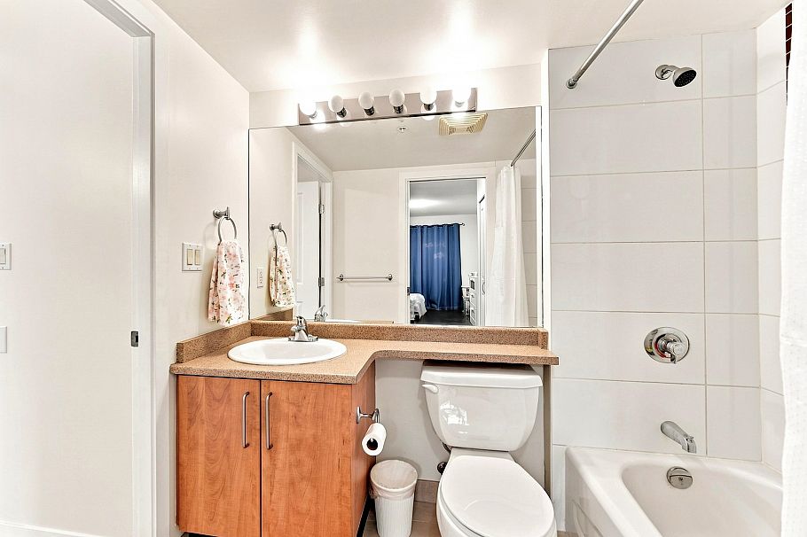 506 5380 Oben Street Vancouver, BC - 17