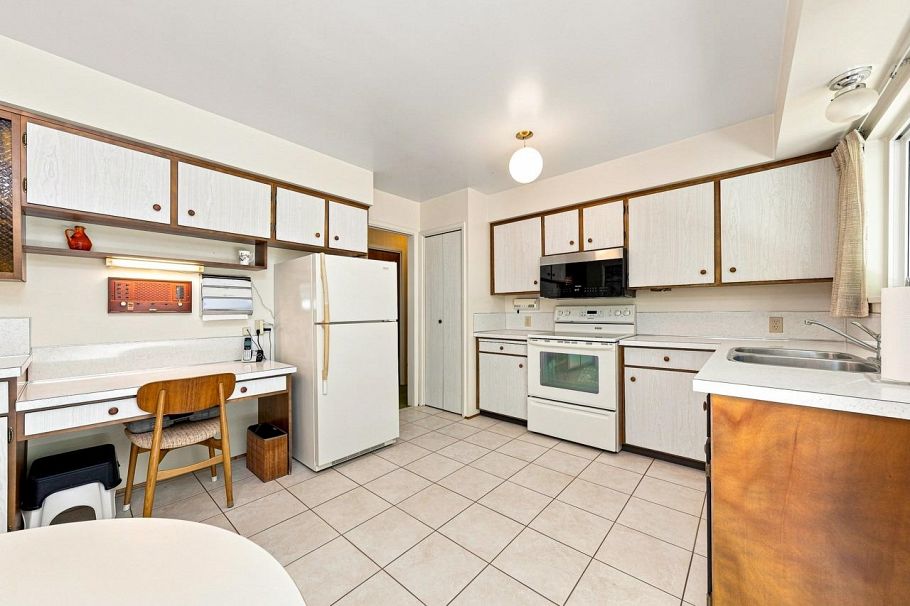 1473 Berkley Road North Vancouver, BC - 14
