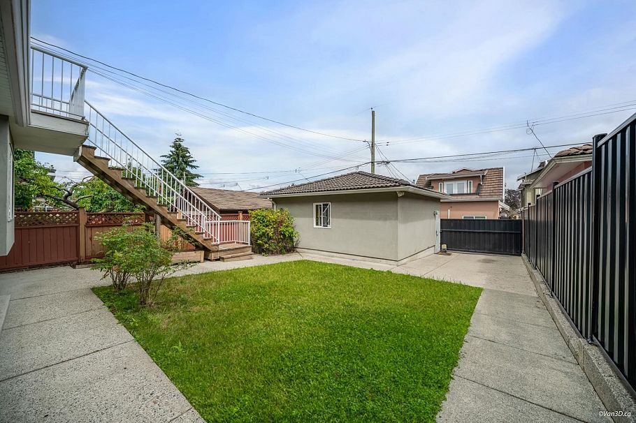 1140 Hazelton Street Vancouver, BC - 33
