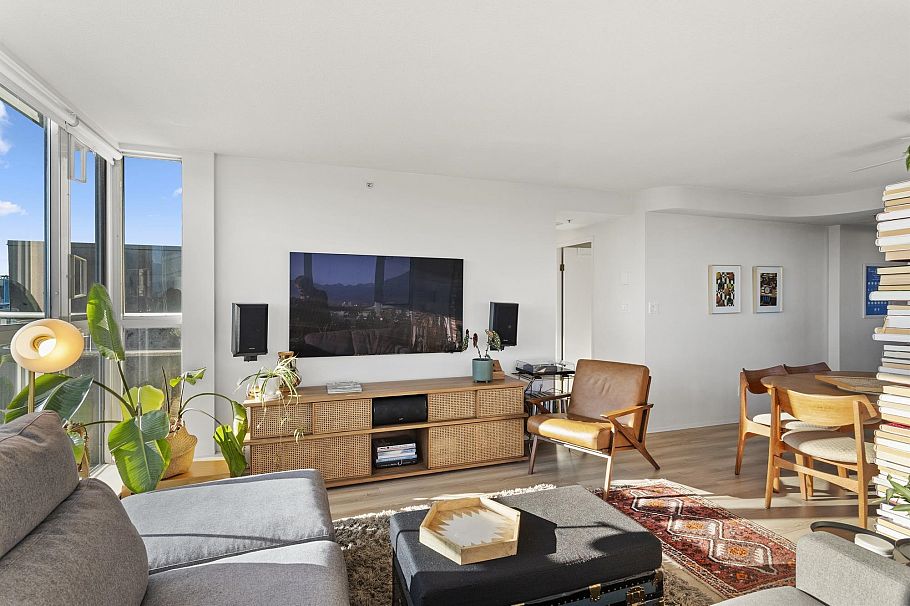 901 288 E 8th Avenue Vancouver, BC - 8