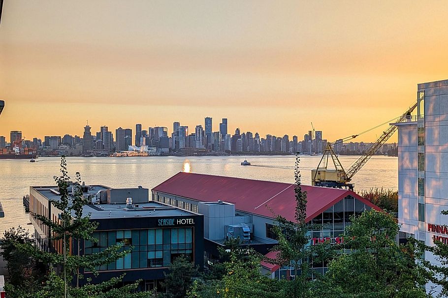 702 168 E Esplanade North Vancouver, BC - 4