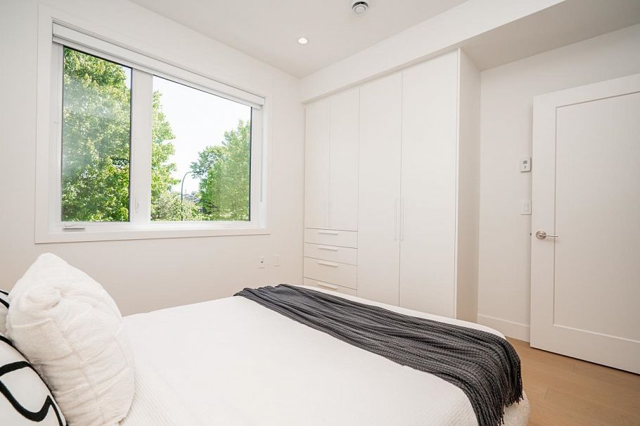 1 2875 Cambridge Street Vancouver, BC - 22
