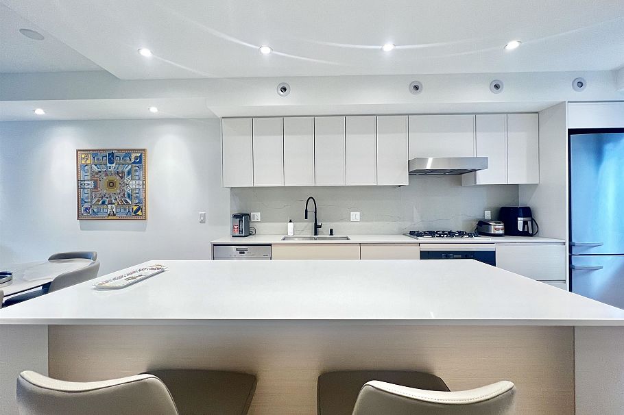 34 530 W 28th Avenue Vancouver, BC - 12
