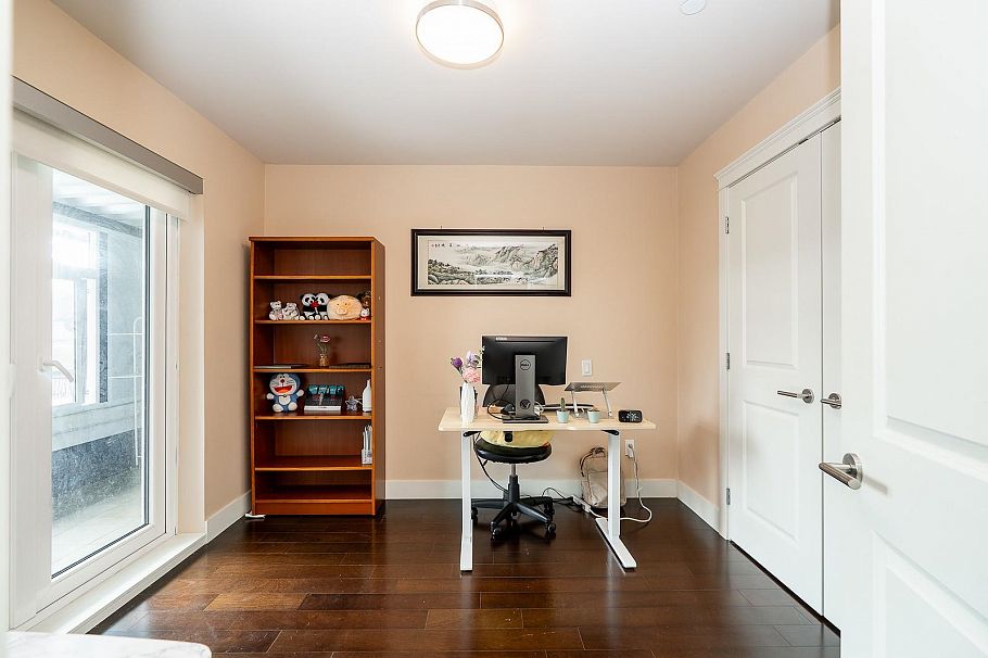 3032 E 16th Avenue Vancouver, BC - 33
