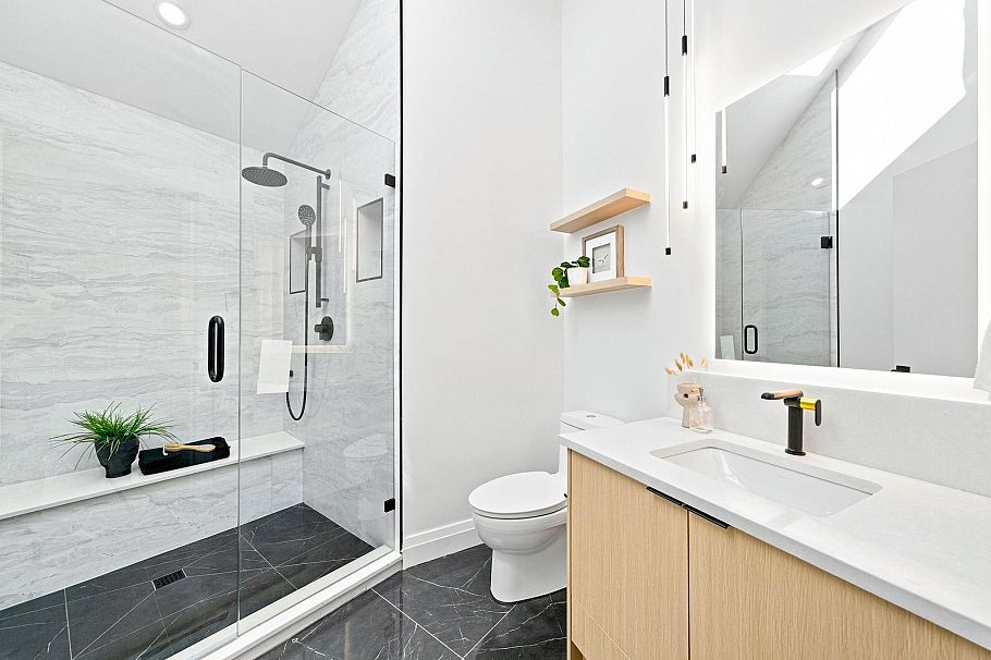 6168 Granville Street Vancouver, BC - 28