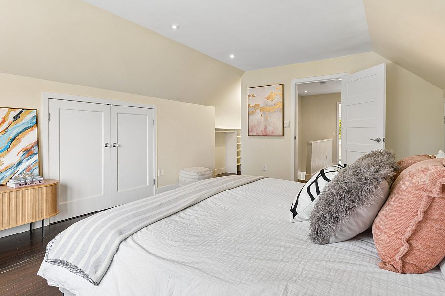 908 W 21st Avenue Vancouver, BC - 16
