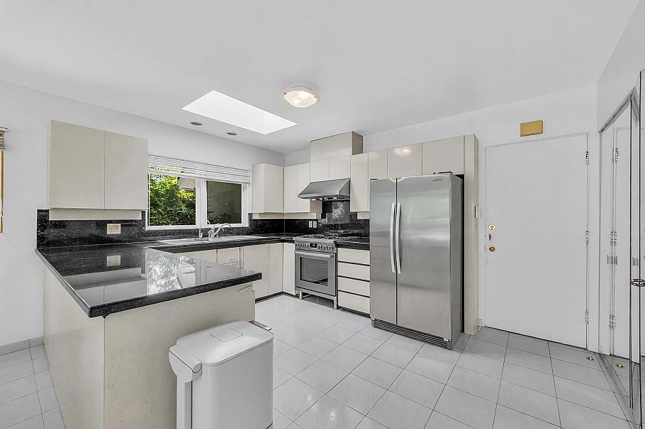 5985 Newton Wynd Vancouver, BC - 17