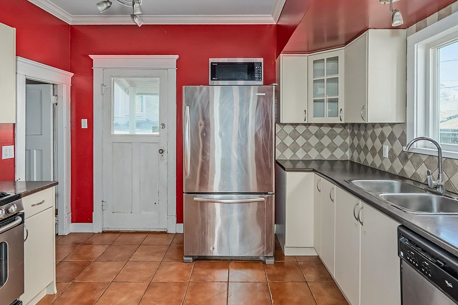 6085 Quebec Street Vancouver, BC - 17