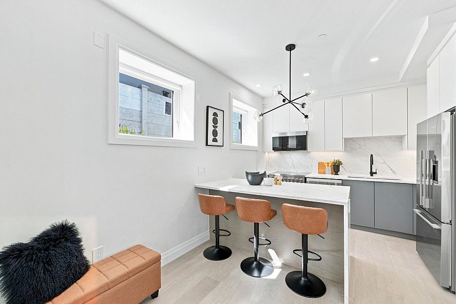 6170 Granville Street Vancouver, BC - 10