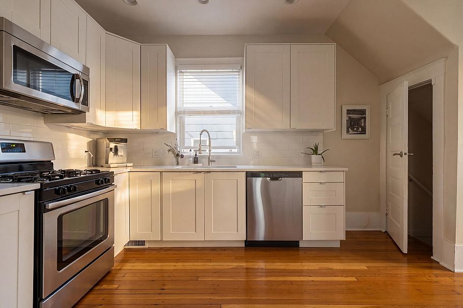 2057 Cypress Street Vancouver, BC - 16