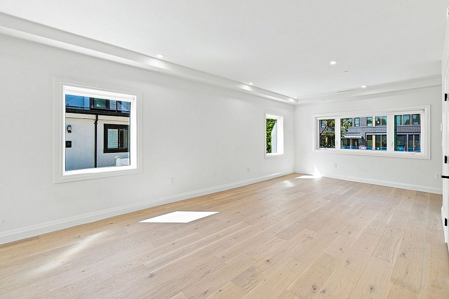6162 Granville Street Vancouver, BC - 10