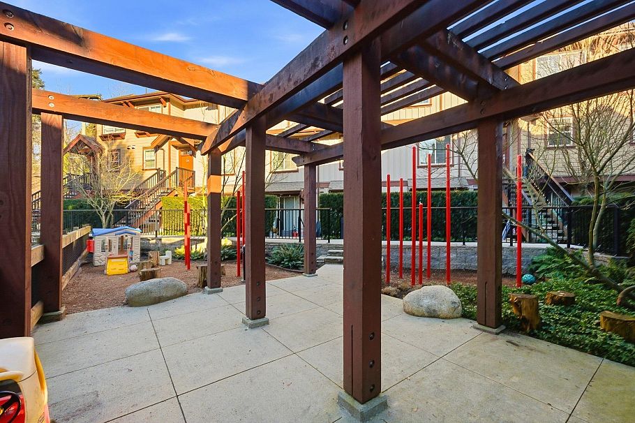 50 433 Seymour River Place North Vancouver, BC - 29