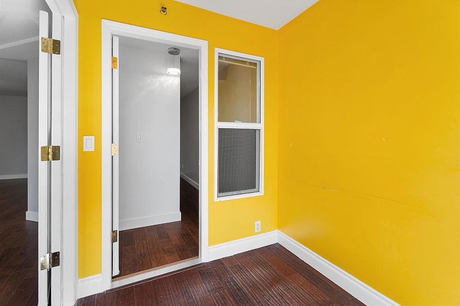 211 5723 Balsam Street Vancouver, BC - 12