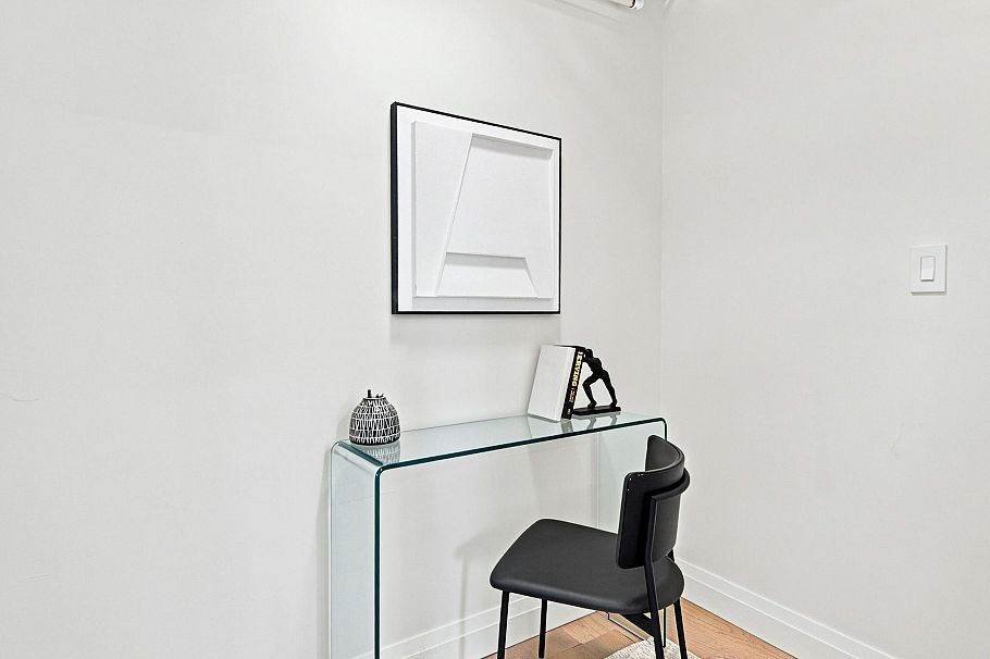 6164 Granville Street Vancouver, BC - 16