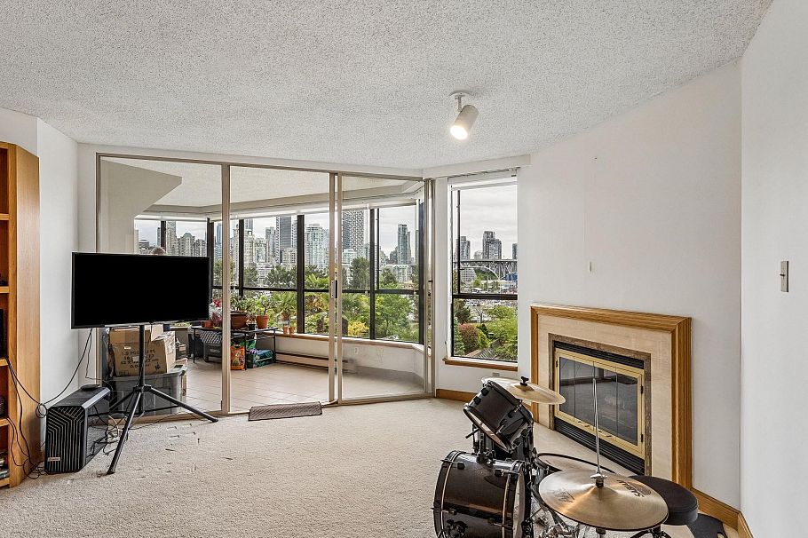 404 1470 Pennyfarthing Drive Vancouver, BC - 11
