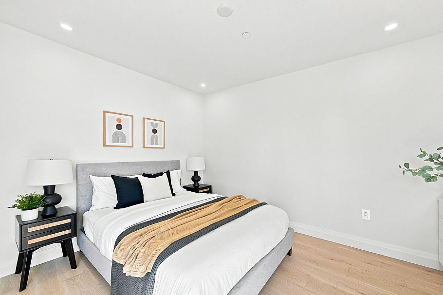 6160 Granville Street Vancouver, BC - 16