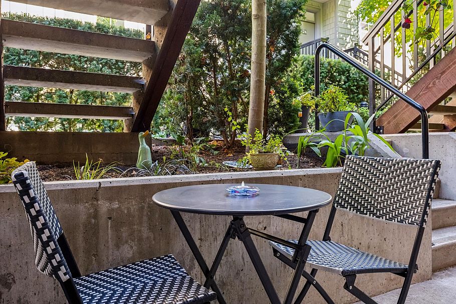 50 433 Seymour River Place North Vancouver, BC - 27