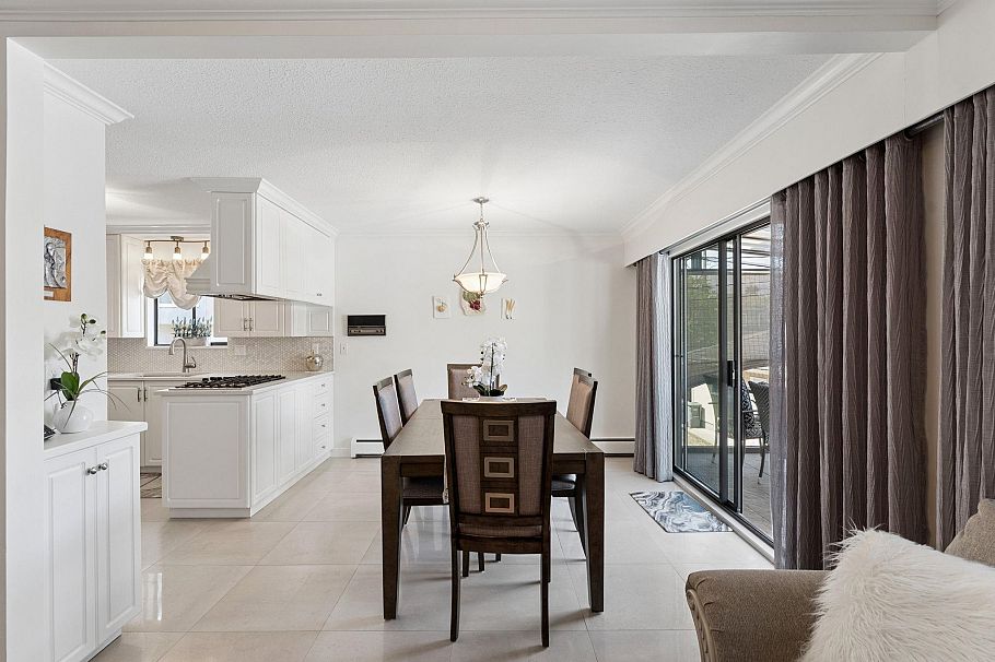 2581 E 3rd Avenue Vancouver, BC - 13