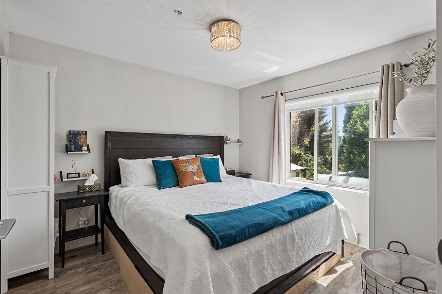 206 1273 Marine Drive North Vancouver, BC - 9