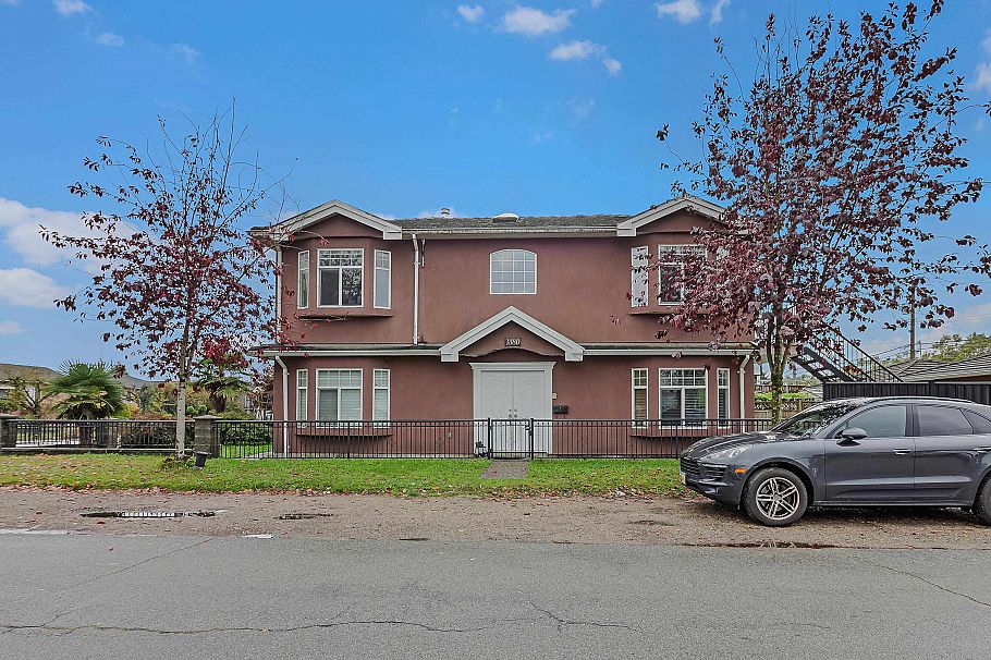 1380 E 51st Avenue Vancouver, BC - 29