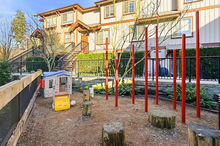 50 433 Seymour River Place North Vancouver, BC - 28