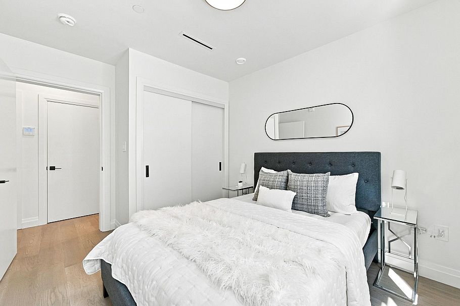 6170 Granville Street Vancouver, BC - 17