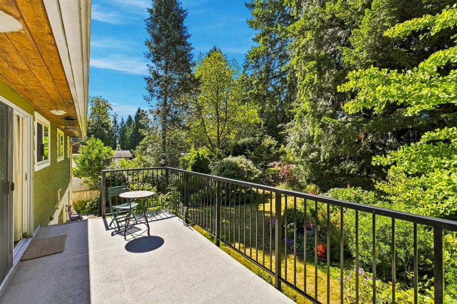 1473 Berkley Road North Vancouver, BC - 34