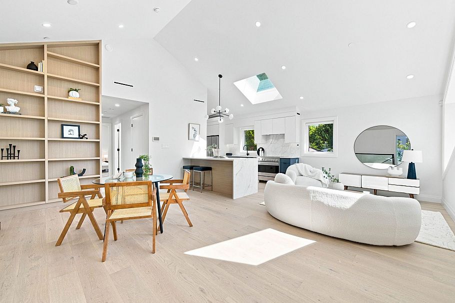 6168 Granville Street Vancouver, BC - 1