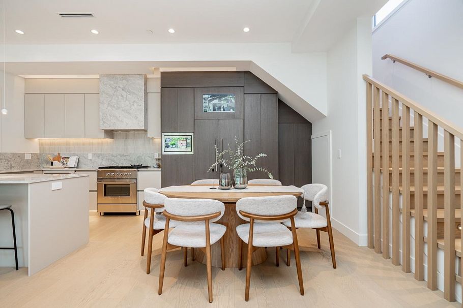 1 2875 Cambridge Street Vancouver, BC - 8