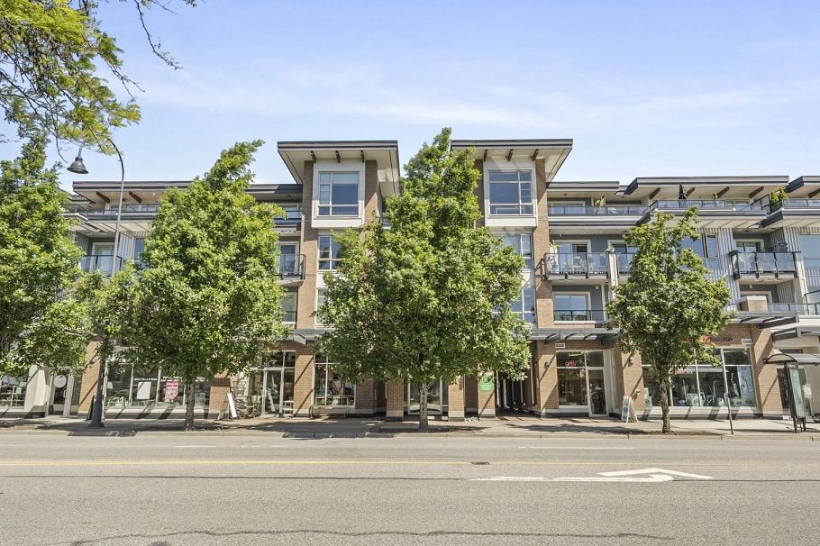 324 1330 Marine Drive North Vancouver, BC - 1