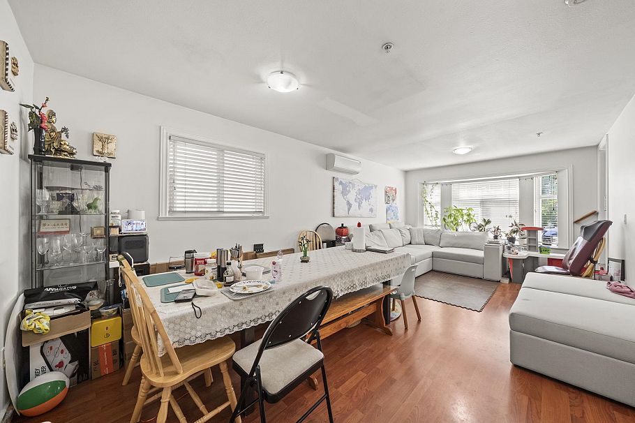 3541 Adanac Street Vancouver, BC - 9