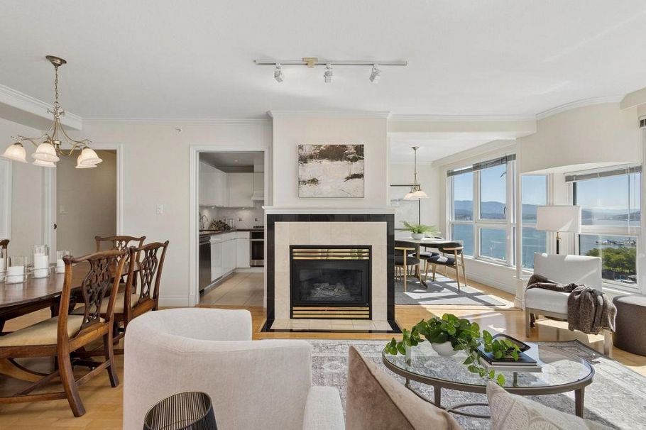 1602 535 Nicola Street Vancouver, BC - 2