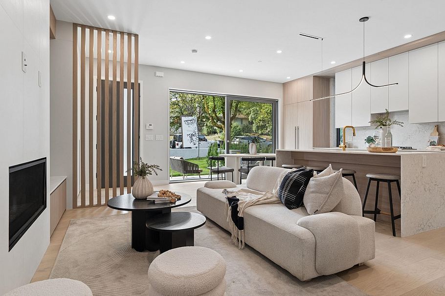 1 2941 W 29th Avenue Vancouver, BC - 9