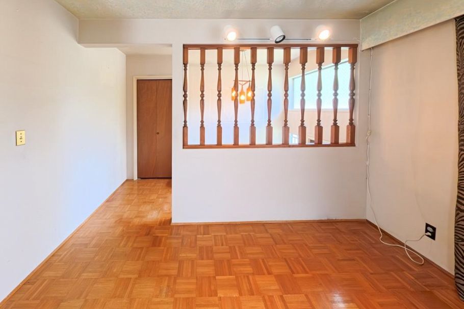 3478 E 2nd Avenue Vancouver, BC - 12