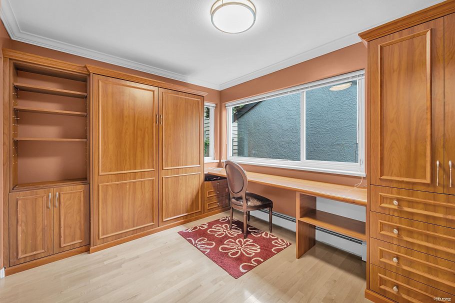 3675 Blenheim Street Vancouver, BC - 24