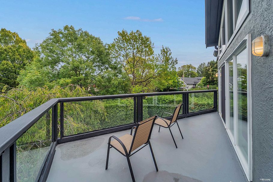 3675 Blenheim Street Vancouver, BC - 8